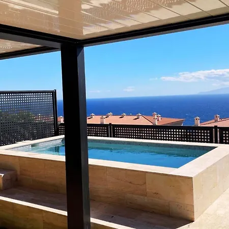 Little - Private Pool Apartamento