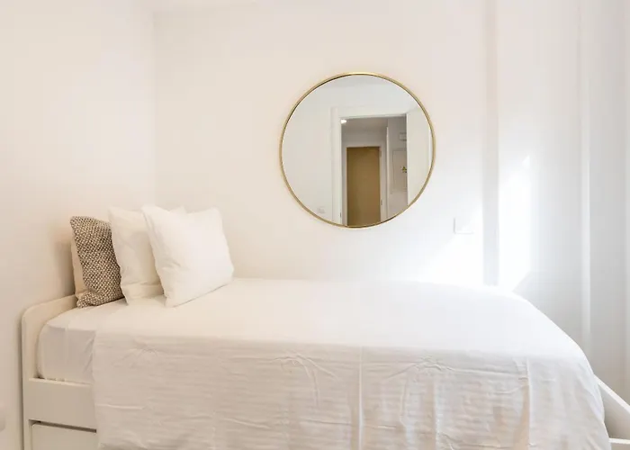 Little - Private Pool Apartman